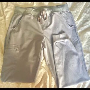 Figs Dark Grey Zamora (Large)